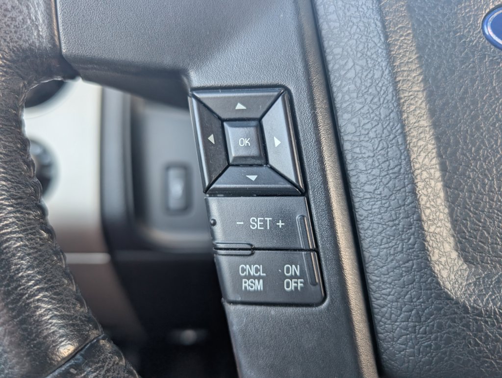Used 2017 Ford Expedition XLT AWD/4WD image 16