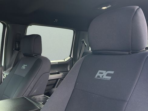 Used 2020 Ford F150 XLT w/ Equipment Group 302A Luxury RWD image 14
