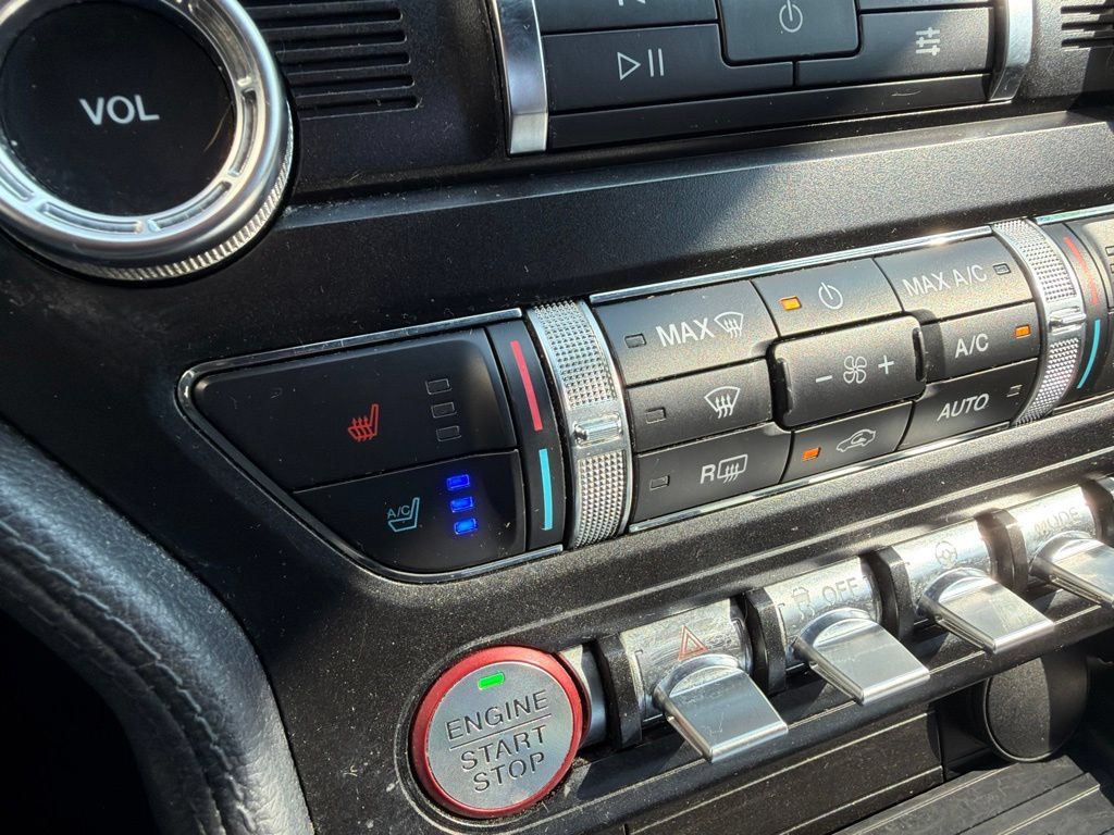Used 2019 Ford Mustang GT Premium RWD image 47
