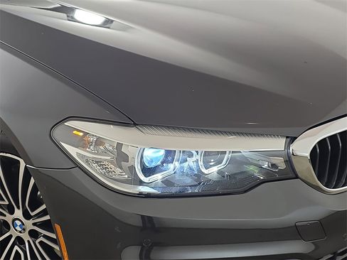 Used 2019 BMW 540i xDrive w/ Convenience Package image 35