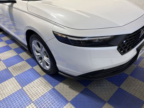 New 2025 Honda Accord LX image 3