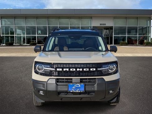 New 2025 Ford Bronco Sport Outer Banks w/ Outer Banks Tech Package+ image 2