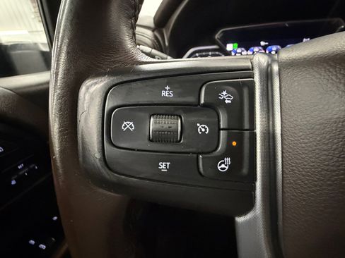 Used 2021 GMC Sierra 1500 SLT w/ SLT Premium Plus Package AWD/4WD image 17