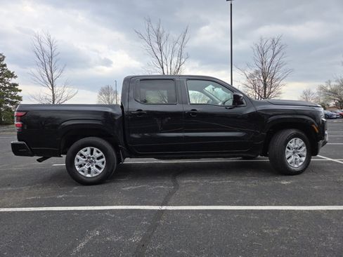 Used 2023 Nissan Frontier SV AWD/4WD image 18