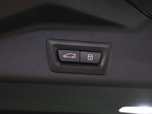 New 2026 BMW X5 xDrive40i w/ M Sport Package image 36