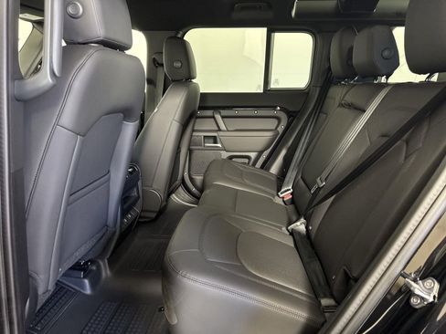 Certified 2025 Land Rover Defender 110 S image 28