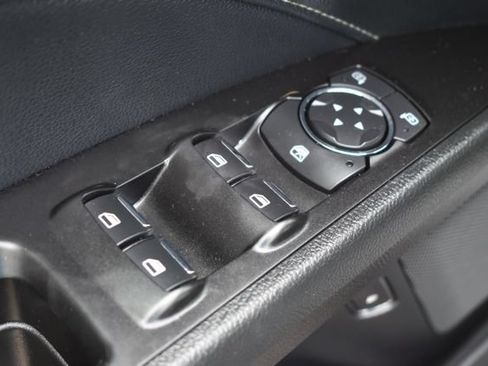 Used 2019 Ford Fusion Energi Titanium FWD image 20