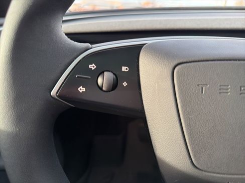 Used 2025 Tesla Model 3 Long Range image 15