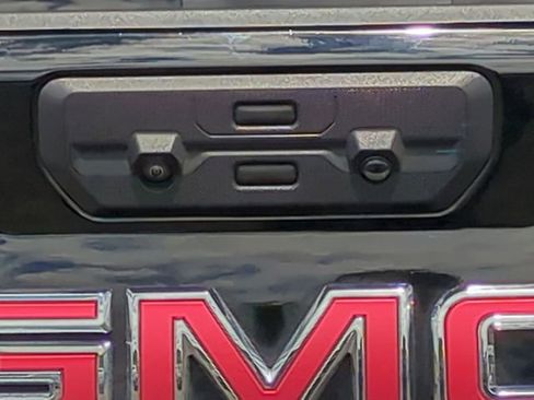Used 2024 GMC Sierra 2500 AT4 w/ AT4 Premium Plus Package AWD/4WD image 33