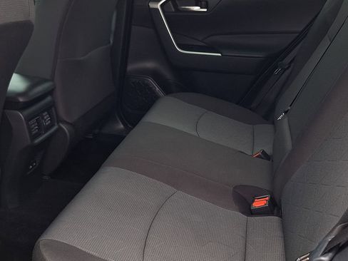 Used 2024 Toyota RAV4 XLE w/ Convenience Package AWD/4WD image 12