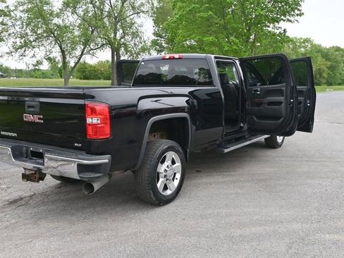 Used 2016 GMC Sierra 2500 SLT w/ Duramax Plus Package AWD/4WD image 41