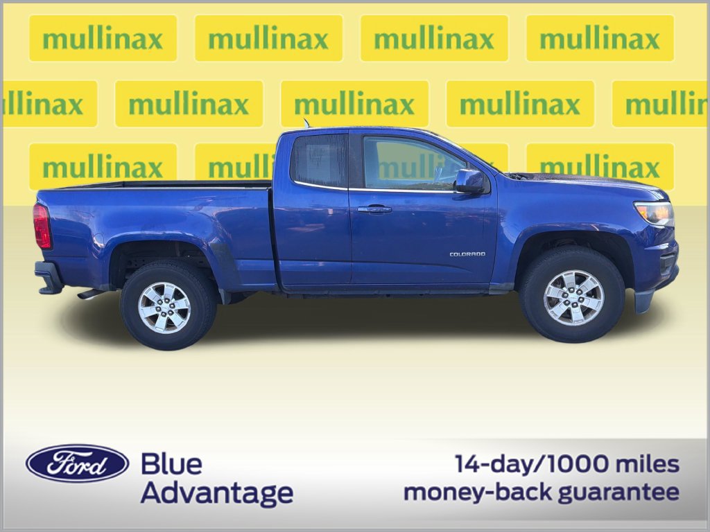 Used 2017 Chevrolet Colorado W/T w/ WT Convenience Package RWD image 2