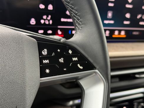 Certified 2025 Audi Q5 Premium w/ Convenience Package image 30