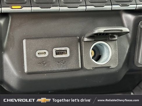 Used 2021 Chevrolet Silverado 1500 LT Trail Boss w/ Convenience Package II image 21