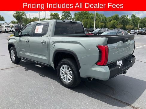 Used 2026 Toyota Tundra SR5 w/ SR5 Premium Package AWD/4WD image 15