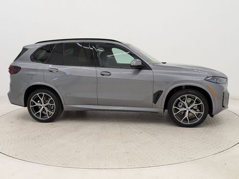 New 2026 BMW X5 xDrive40i w/ M Sport Package image 8