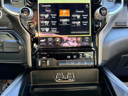 Used 2021 RAM 2500 Laramie image 28