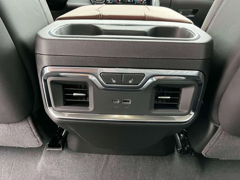 New 2026 GMC Sierra 1500 Denali Ultimate AWD/4WD image 15