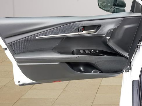 Certified 2025 Toyota Camry SE FWD image 20