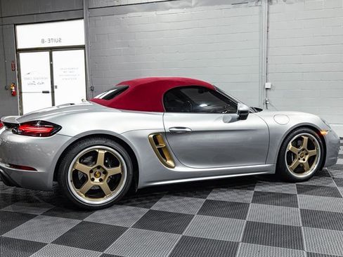 Used 2022 Porsche 718 Boxster image 10