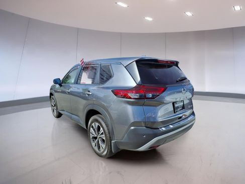 Used 2023 Nissan Rogue SV AWD/4WD image 3