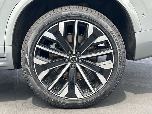 New 2026 Volvo XC90 B6 Ultra w/ Protection Package AWD/4WD image 23