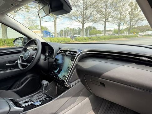 Used 2024 Hyundai Tucson SEL image 35