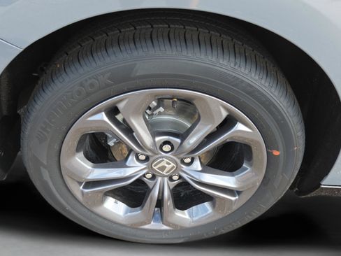 New 2026 Honda Accord EX-L image 19