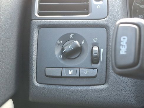 Used 2012 Volvo C30 T5 image 24