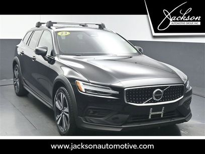 Used 2023 Volvo V60 B5 Cross Country Plus w/ Climate Package