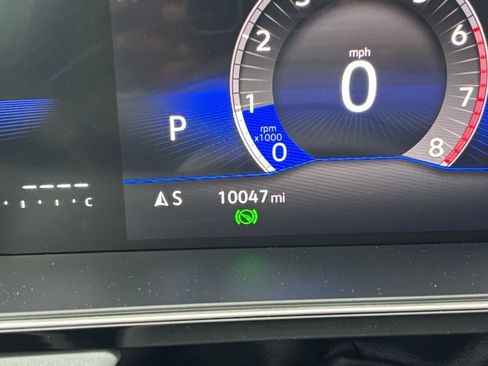 Used 2025 Volkswagen Jetta SE image 39