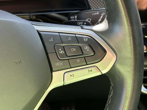 Used 2024 Volkswagen Atlas Cross Sport SEL Premium R-Line AWD/4WD image 32