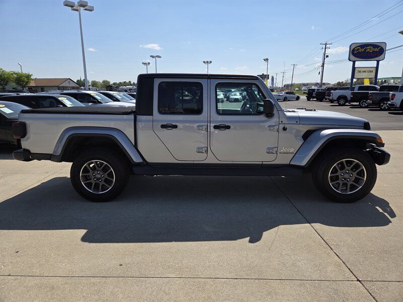 Used 2020 Jeep Gladiator Overland w/ Uconnect 4C Nav & Sound Group AWD/4WD image 2