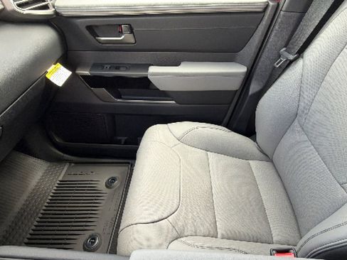 New 2026 Toyota Tundra Limited AWD/4WD image 12