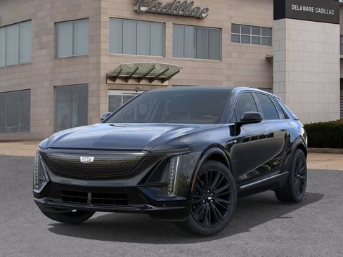 New 2026 Cadillac Lyriq Sport w/ LPO, ONYX Package AWD/4WD image 6