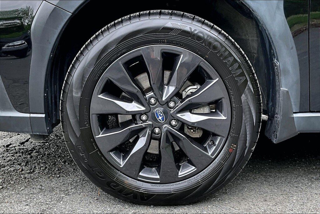 Used 2025 Subaru Outback Onyx Edition XT AWD/4WD image 17