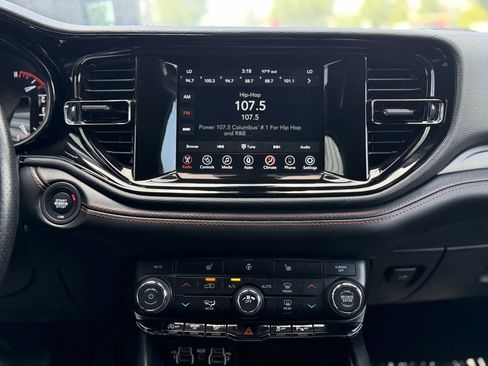 Used 2023 Dodge Durango GT AWD/4WD image 16