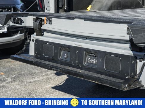 Used 2024 GMC Sierra 2500 AT4X w/ AT4X AEV Edition image 11