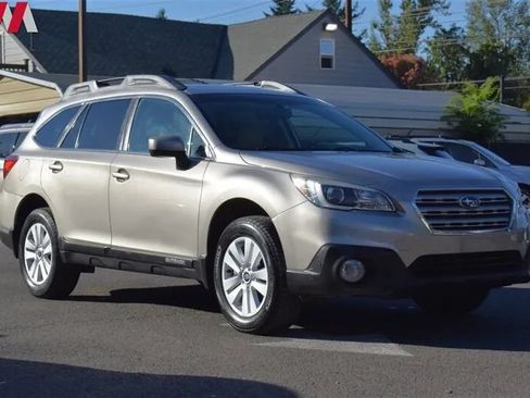 Used 2015 Subaru Outback 2.5i Premium AWD/4WD image 1