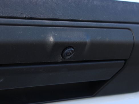 Used 2023 Ford F350 XLT image 13