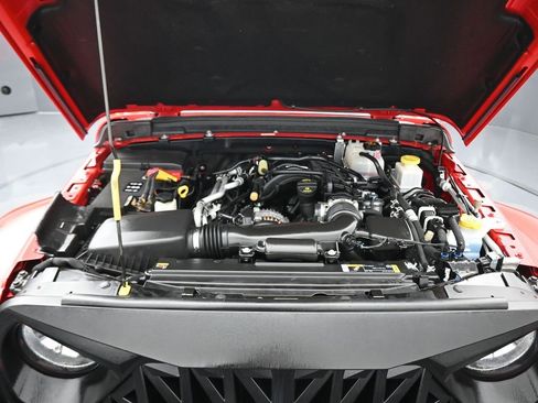 Used 2023 Jeep Gladiator Sport image 47