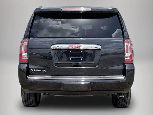 Used 2020 GMC Yukon Denali w/ Denali Ultimate Package RWD image 6