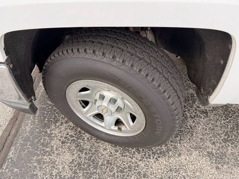 Used 2018 Chevrolet Silverado 1500 LS w/ Trailering Package image 9