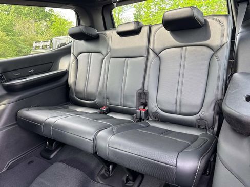 New 2026 Jeep Grand Wagoneer Limited AWD/4WD image 19