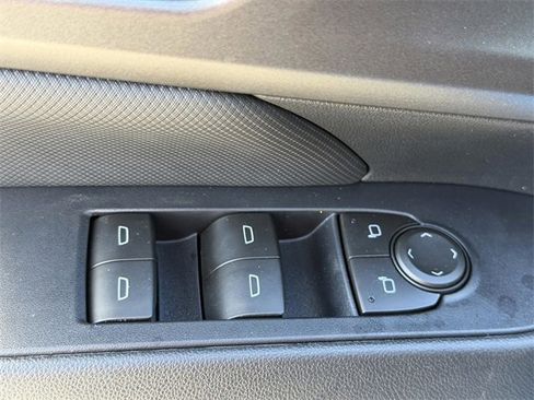 New 2026 Chevrolet Equinox EV LT w/ Midnight Package image 14