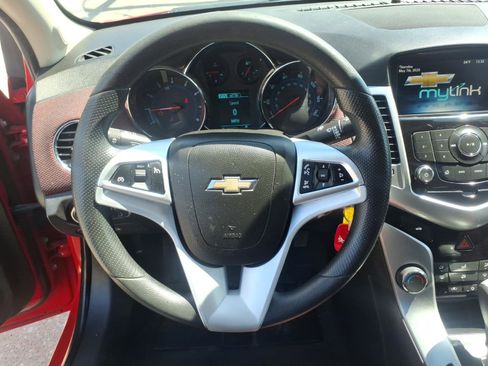 Used 2015 Chevrolet Cruze LT FWD image 5