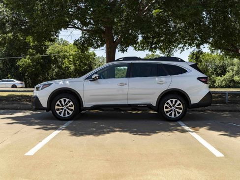 Used 2022 Subaru Outback Premium w/ Popular Package #1 AWD/4WD image 6