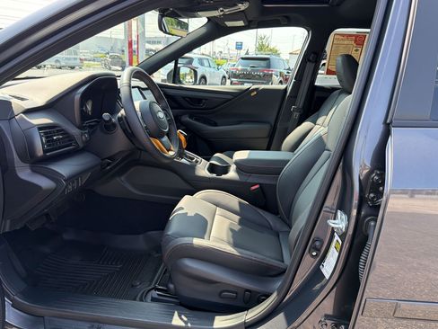 Used 2025 Subaru Outback Wilderness AWD/4WD image 7