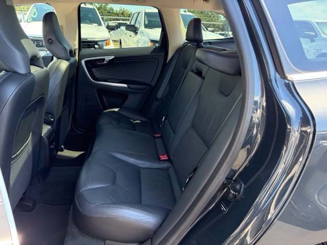 Used 2013 Volvo XC60 3.2 AWD/4WD image 14