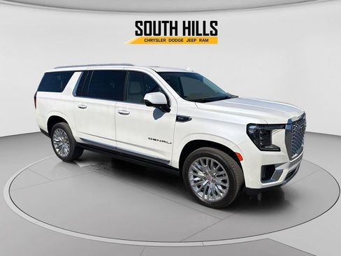 Used 2024 GMC Yukon XL Denali AWD/4WD image 1